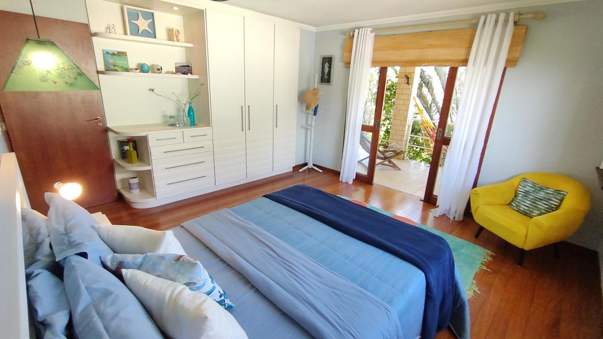 Quarto em Acomodações Particulares Maison De La 300m Da *